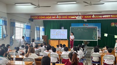 Tiết học mở Khối 5 - Môn Lịch sử - Địa lý